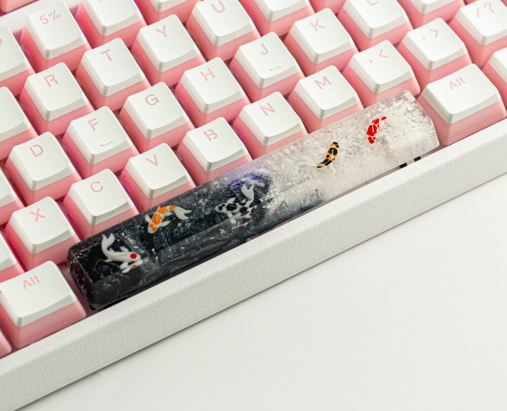 Yin Yang Spacebar keycap 2 Yin yang spacebar keycap 6.25u