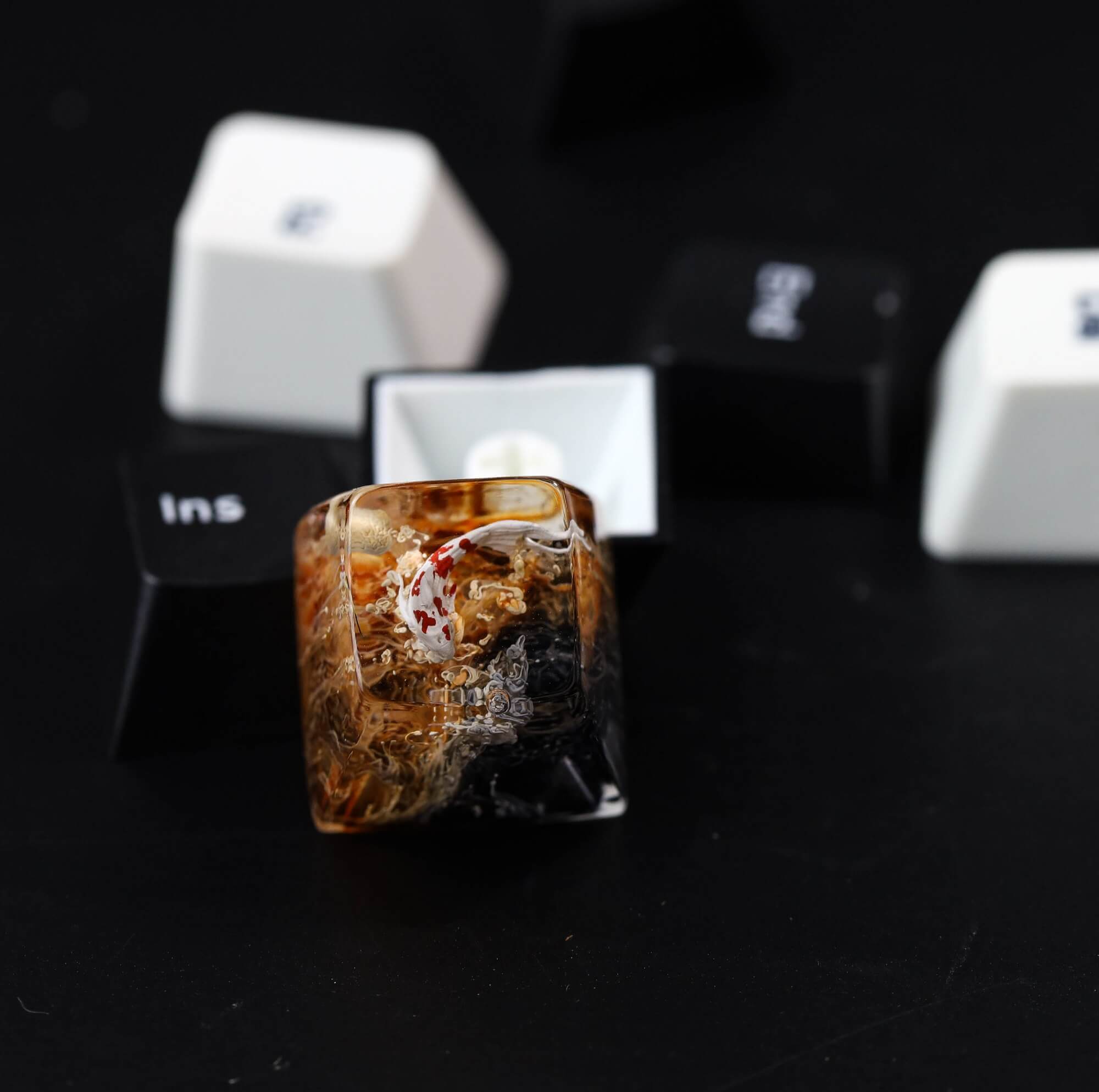 Custom Fantasy Koi artisan keycap 2 Yin Yang keycap SA profile