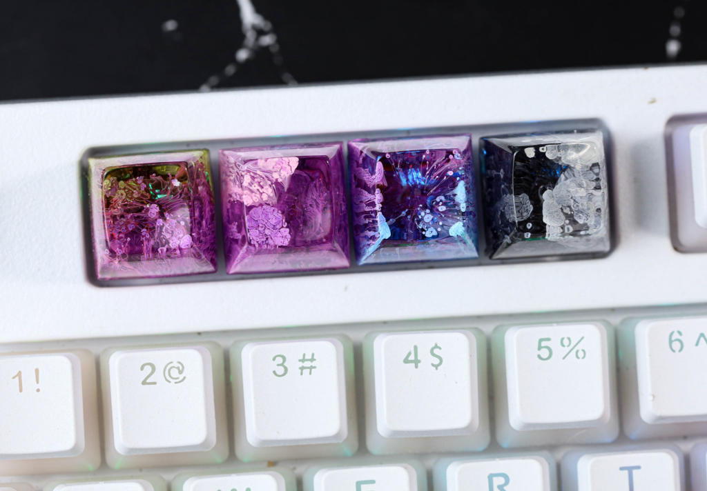 Custom color artisan keycap 13 Custom color keycap