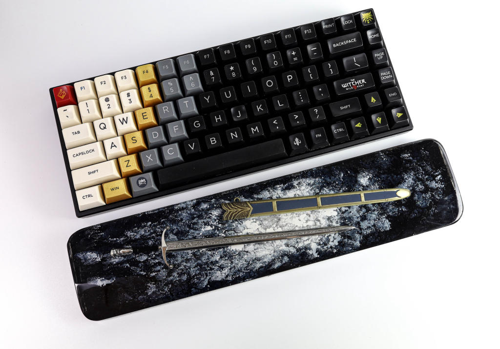 Game of Thrones Resin Wrist Rest 11 Game of Thrones Resin Wrist Rest