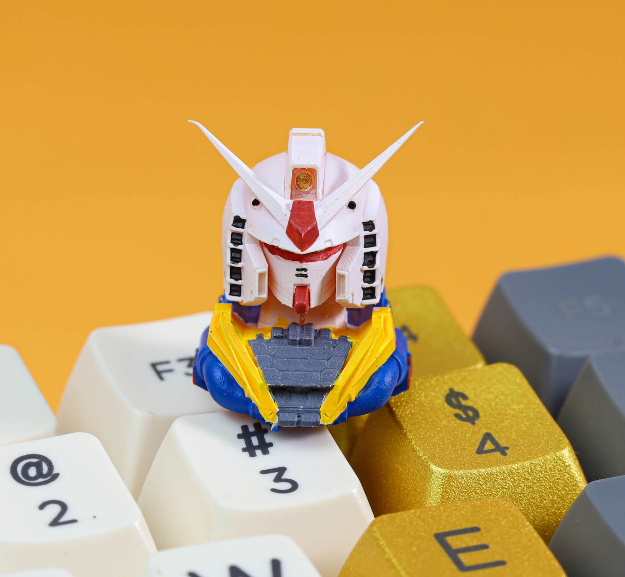 Gundam artisan keycap 1 Gundam artisan keycap