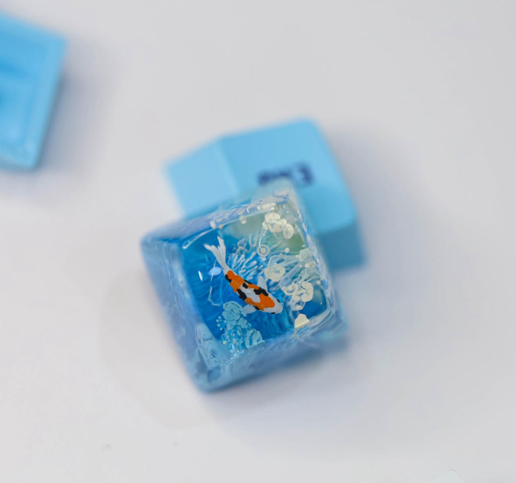Bluesky Koi keycap 24 Skyblue Koi Artisan Keycap