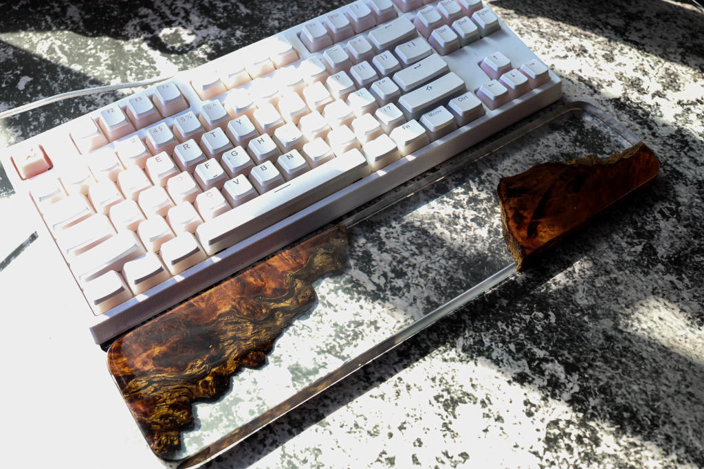 Clear Resin and Wood wrist rest 3 Clear Resin and Wood wrist rest