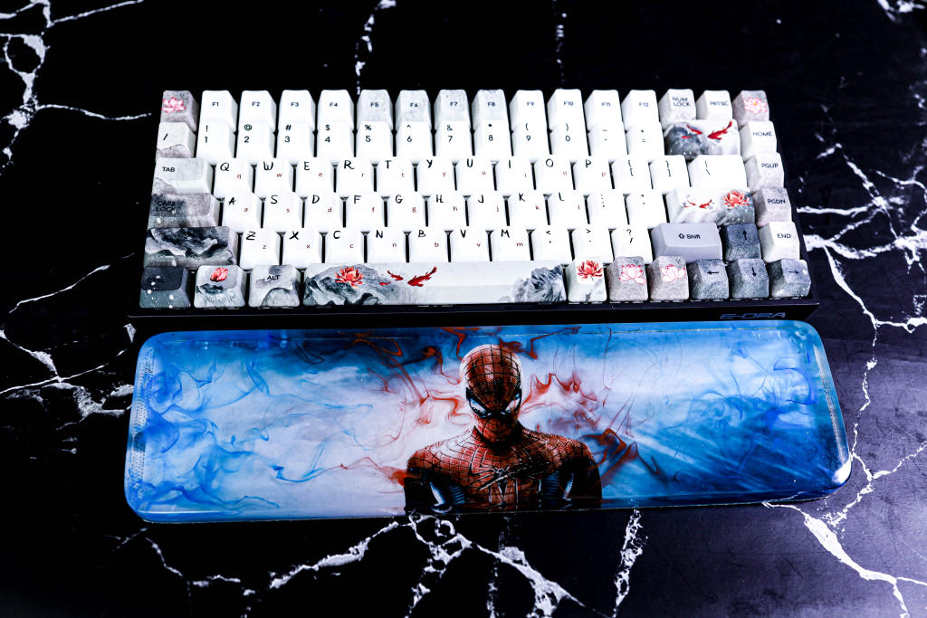 Spider-man Resin Wrist Rest 1 Spider-man resin wrist rest