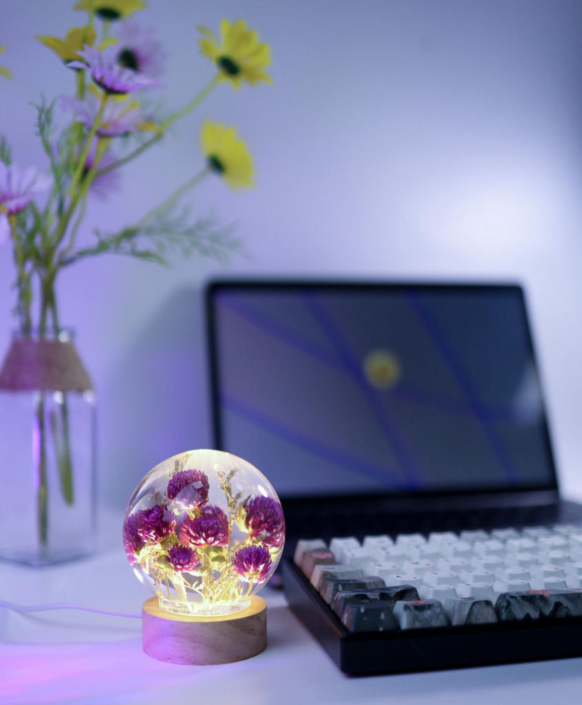 Globe Amaranth Flower Night Lamp 2 Globe Amaranth Flower Night Lamp