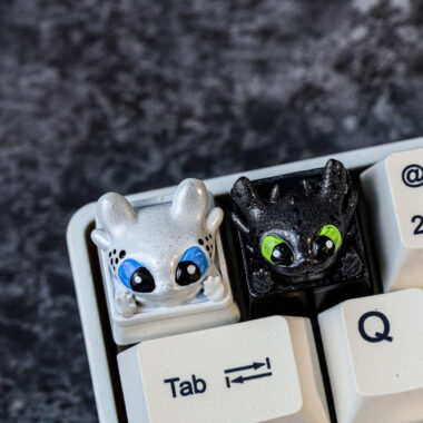 Toothless artisan keycap V2