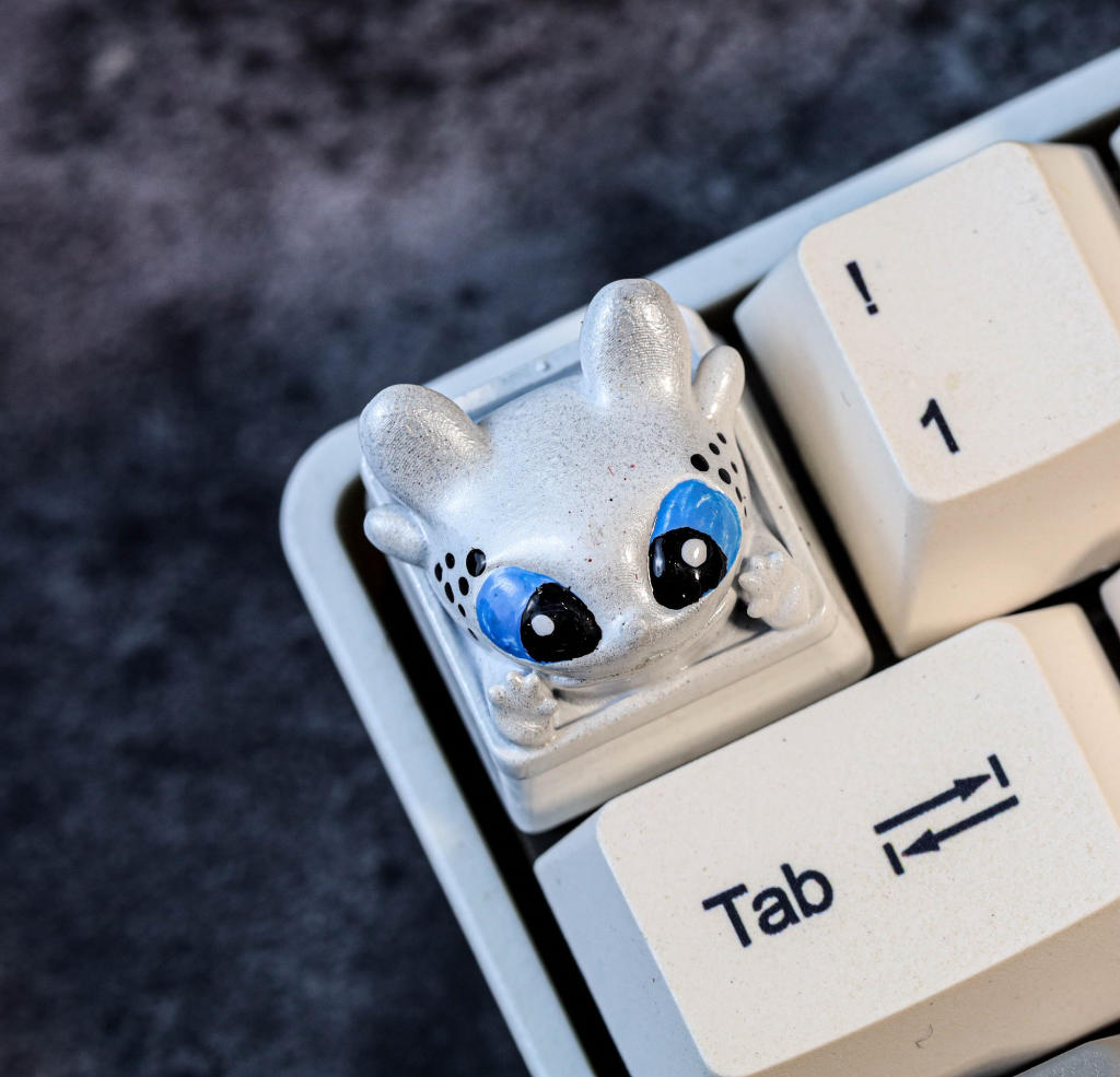 Toothless artisan keycap V2 8 Toothless artisan keycap V2