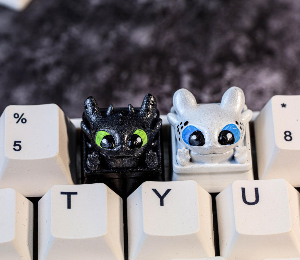 Toothless artisan keycap V2 4 Toothless artisan keycap V2