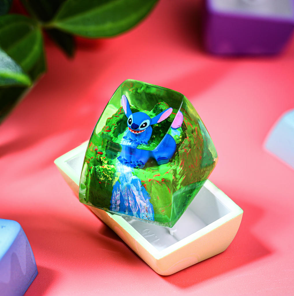 Stitch artisan keycap 8 Stitch artisan keycap