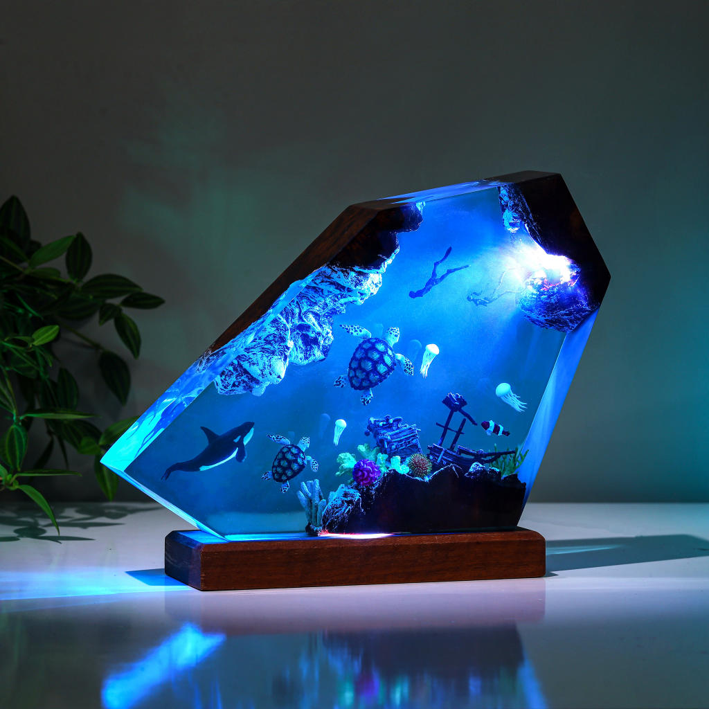 Orca and divers night light 2 Orca and divers night light