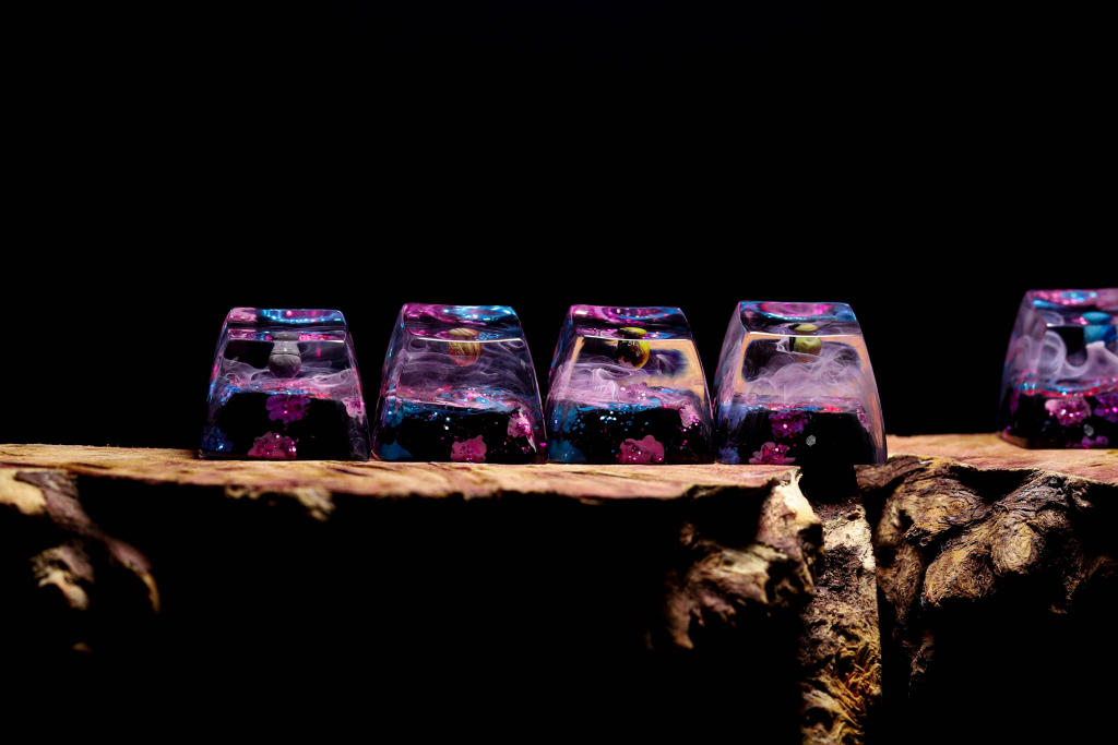 Planet Artisan Keycaps 10 Planet Keycaps