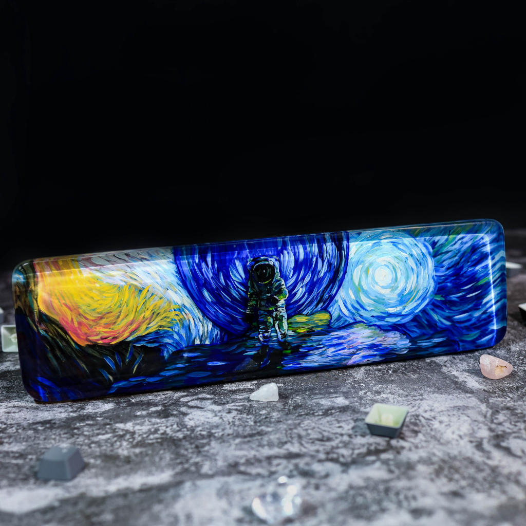Astronaut keyboard wrist rest Van Gogh style 5 Astronaut keyboard wrist rest Van Gogh style