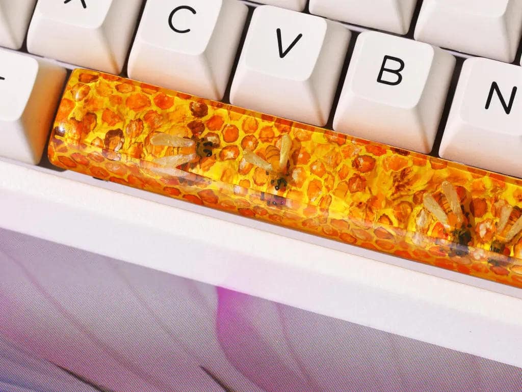 Honey Bee Artisan keycap 20 Honey Bee Artisan keycaps