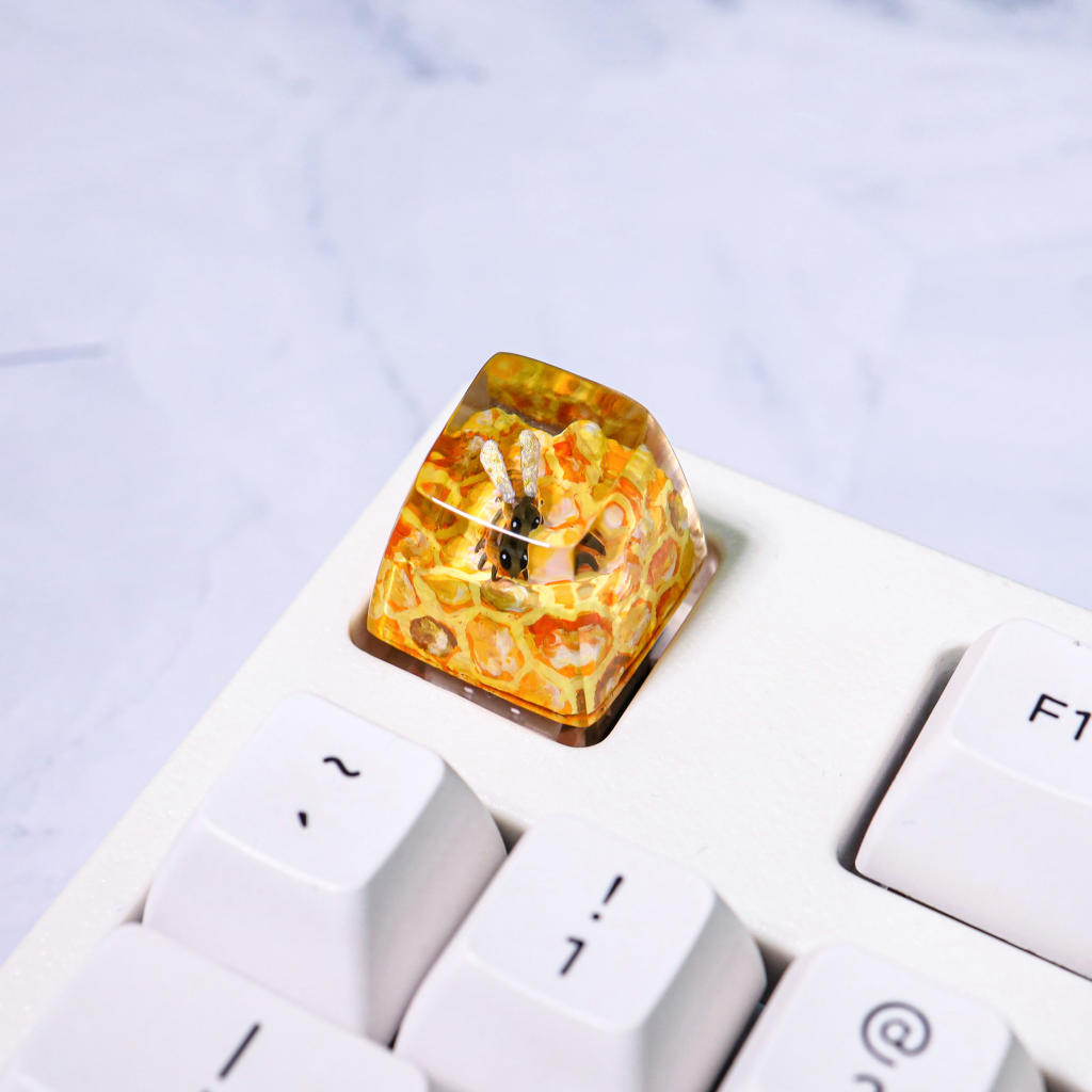 Honey Bee Artisan keycap 26 Honey Bee Artisan keycap
