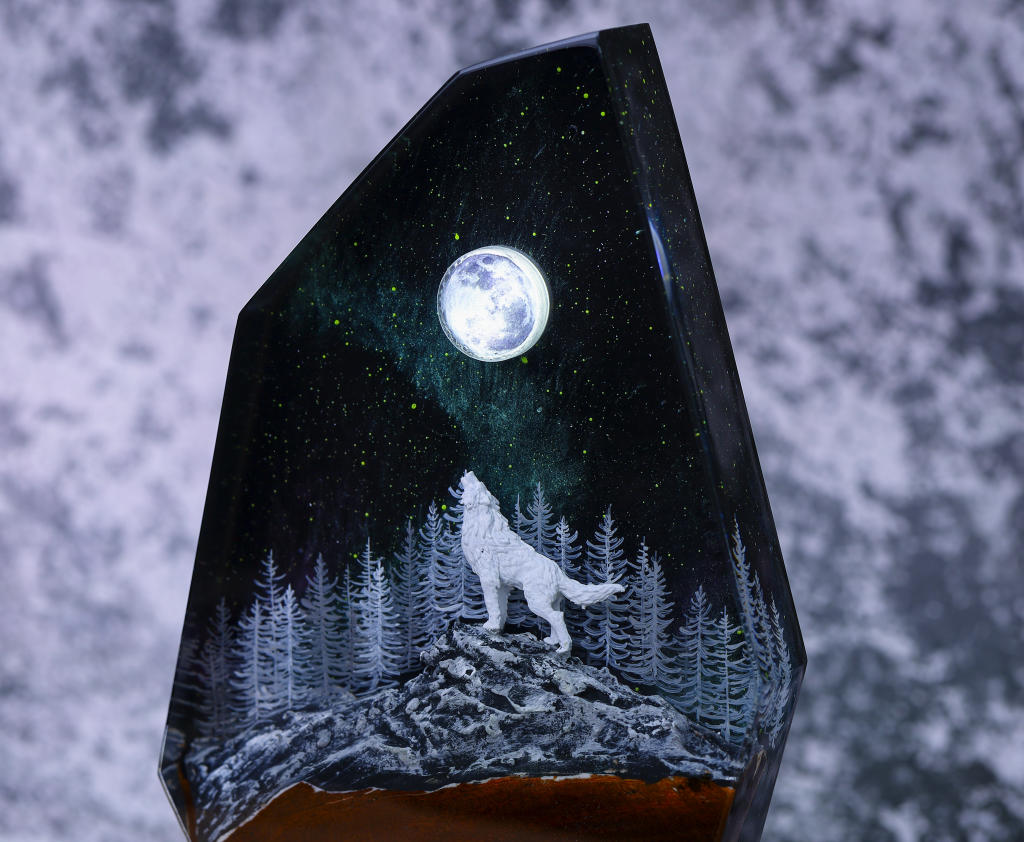 Aurora Borealis Howling Wolf Lamp 11 Wolf Night Light Ver 2