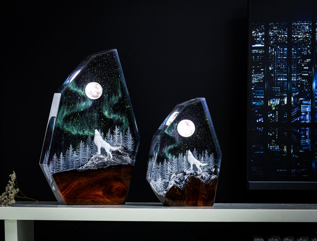 Aurora Borealis Howling Wolf Lamp 3 Wolf Night Light Ver 2