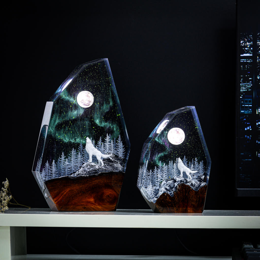 Aurora Borealis Howling Wolf Lamp 2 Wolf Night Light Ver 2