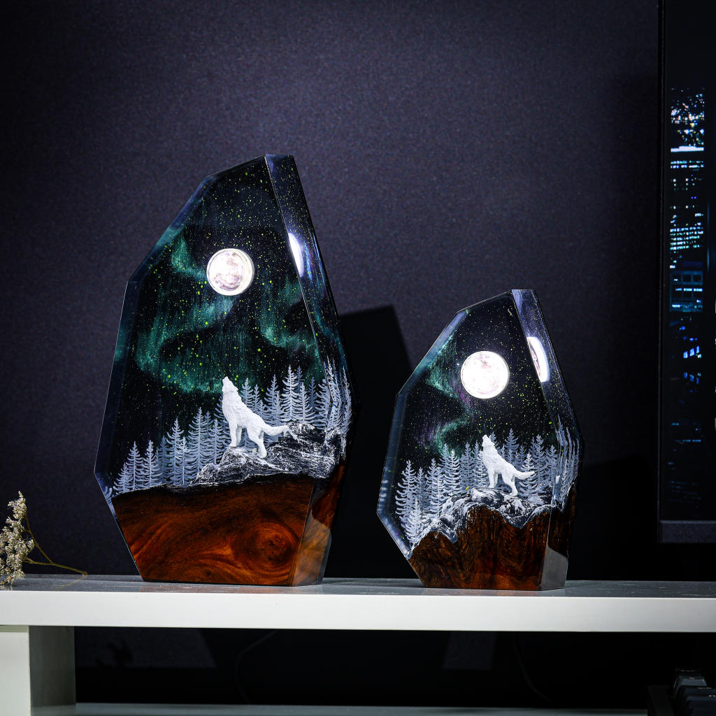Aurora Borealis Howling Wolf Lamp 1 Wolf Night Light Ver 2