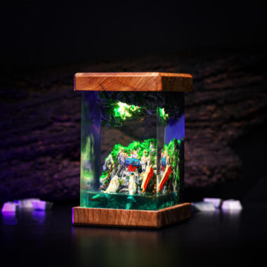 BROKEN Gundam in Deep Ocean Epoxy Lamp