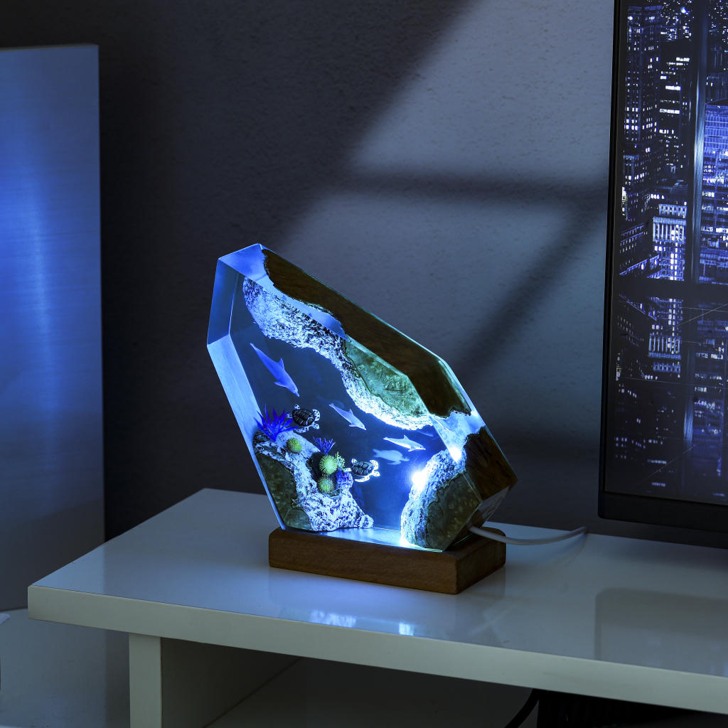 Dolphin and Sea Turtles Epoxy Lamp 1 Dolphin and Sea Turltes Epoxy Lamp