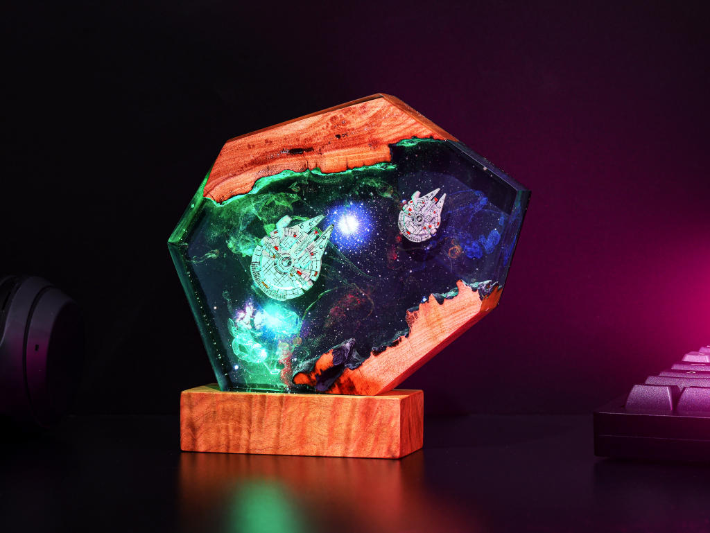 Millennium Falcon Spaceship Night Light 1 Millennium Falcon Spaceship Night Light
