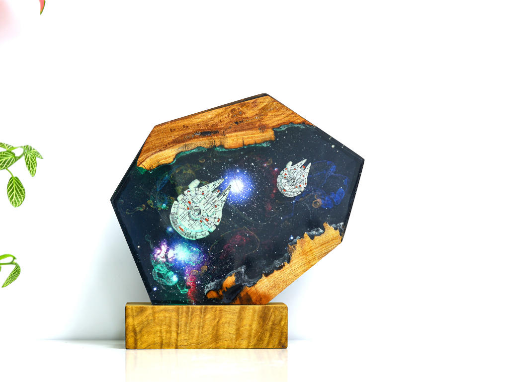 Millennium Falcon Spaceship Night Light 8 Millennium Falcon Spaceship Night Light