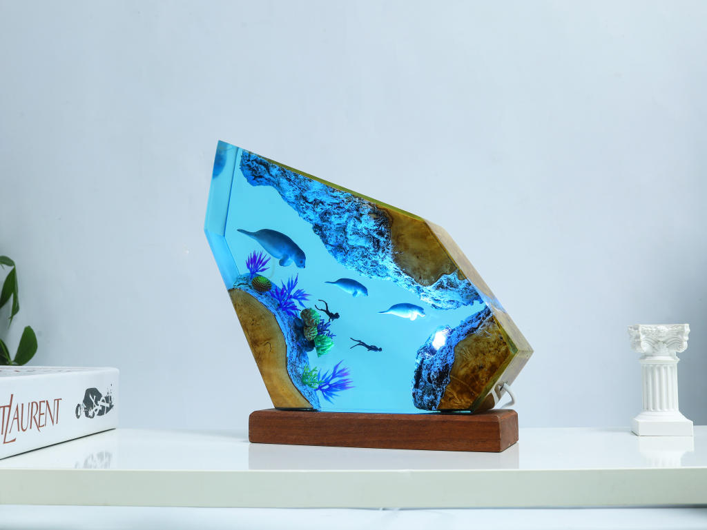 Seal Swimming Epoxy Lamp 6 Seal Swimming Epoxy Lamp