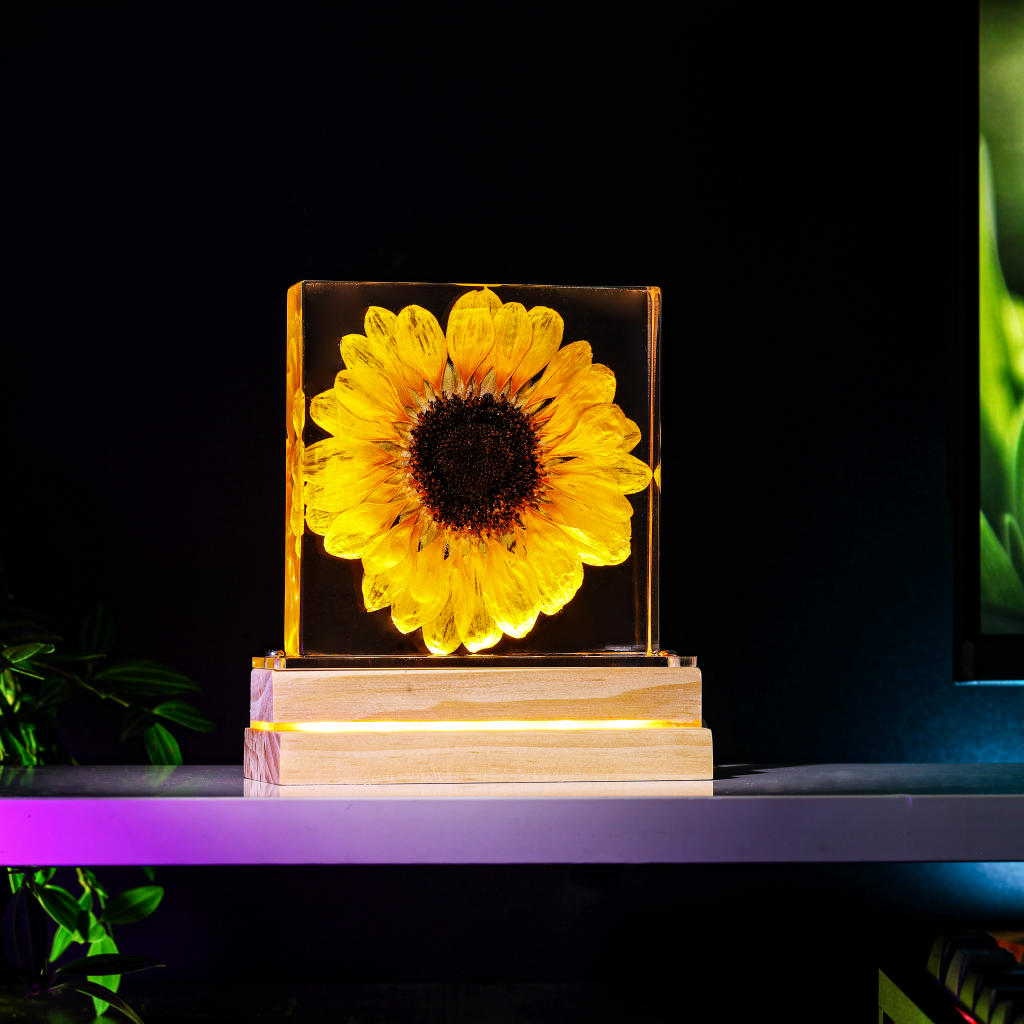 Sunflower Epoxy Night Light 6 Sunflower Night Light