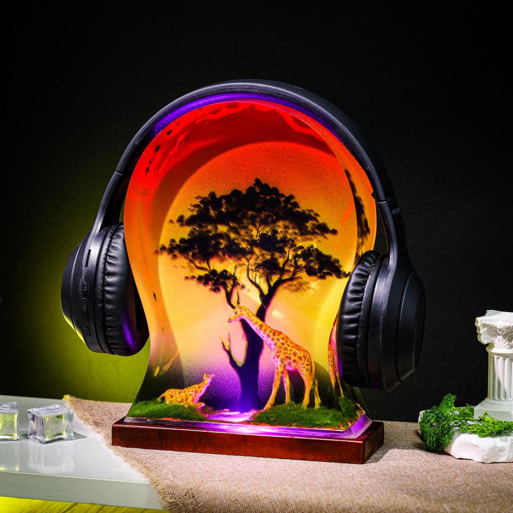 Giraffe Epoxy Headphone Stand 4 Giraffe Headphone Stand