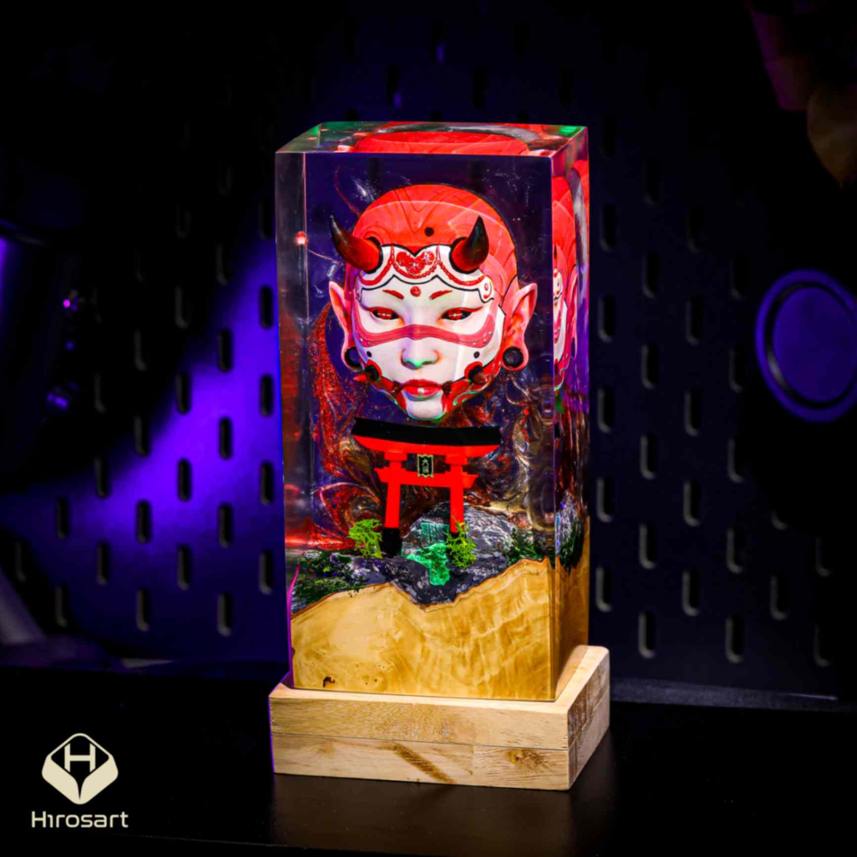Honari Hannya - Devil Mask Epoxy Night Light 3 Hannari Hannya Devil Mask Epoxy Night Light
