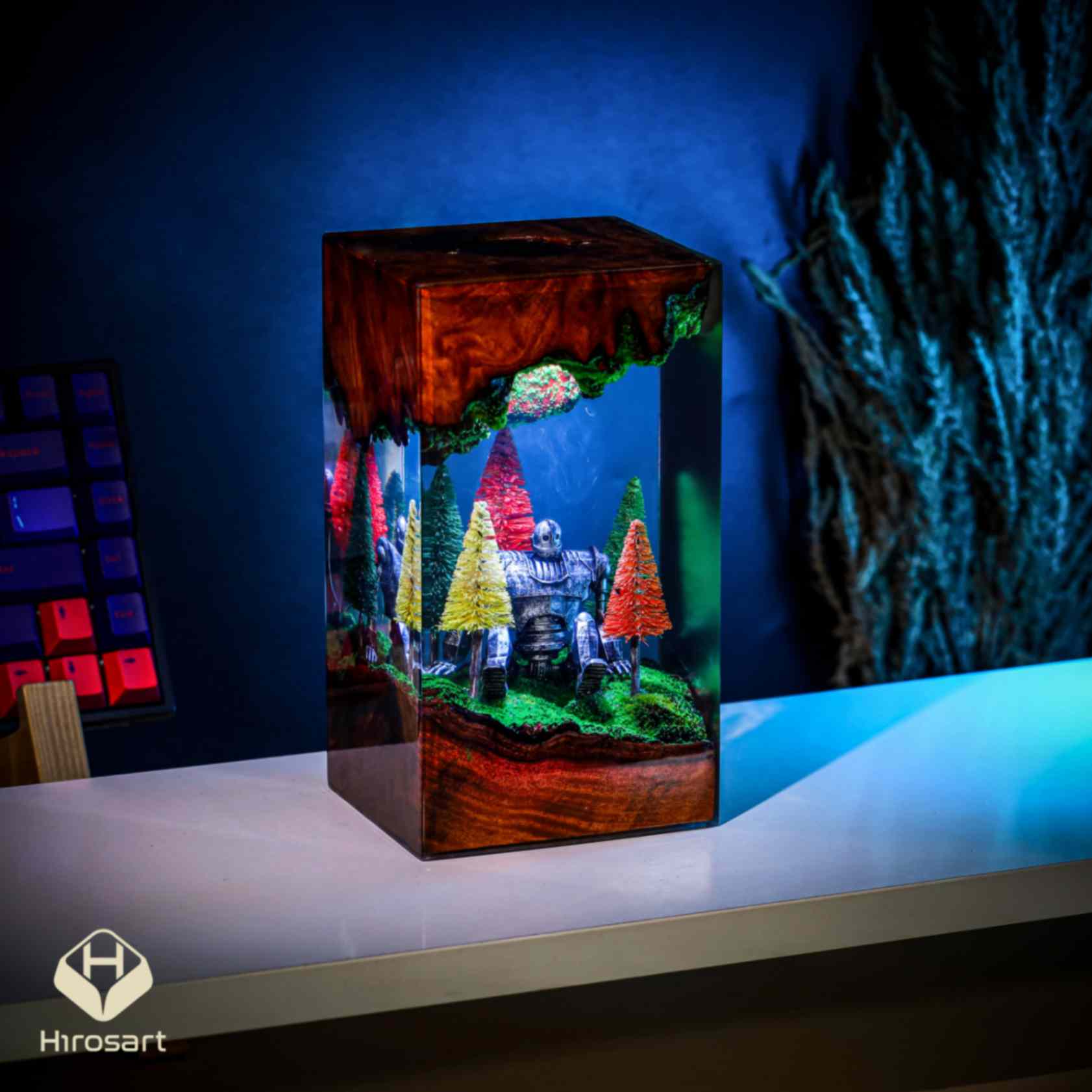 The Giant Iron Epoxy Night Light 5 The Giant Iron Epoxy Night Light