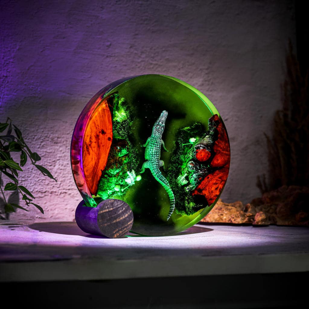 Crocodile Resin Lamp 6 Crocodile Resin Lamp