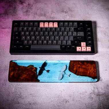 Toothless and Light Fury Resin Wrist Rest