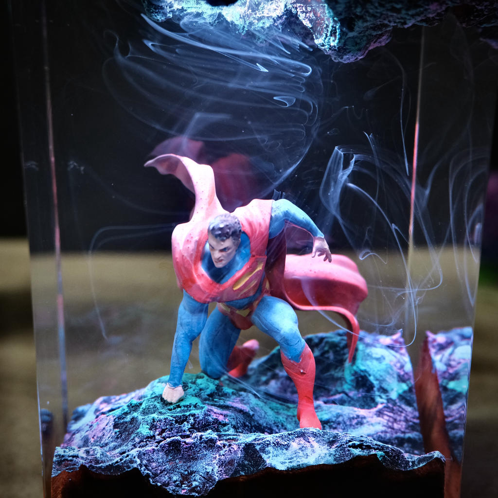 Superman Epoxy Night Light 2 Superman Epoxy Night Light