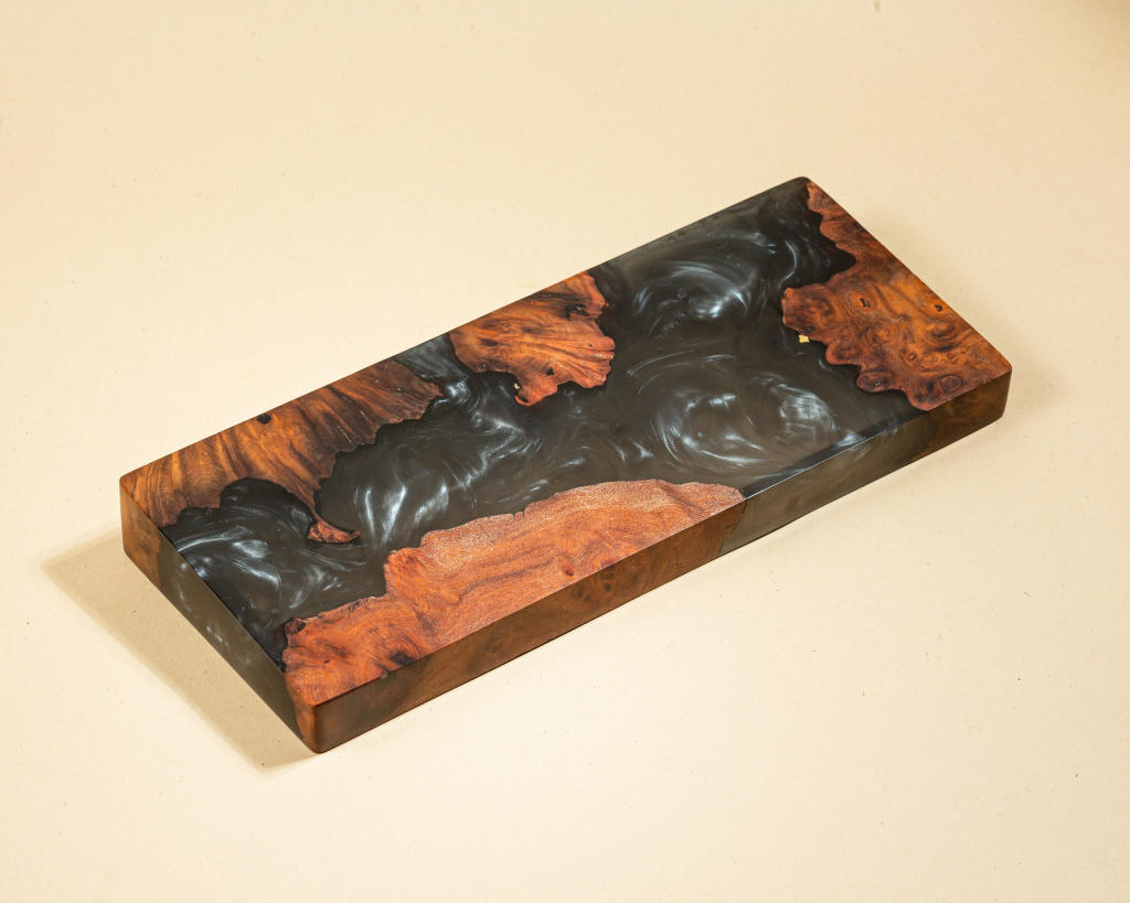 Black Resin and Wood Keyboard Case 8 Black Resin and Wood Keyboard Case