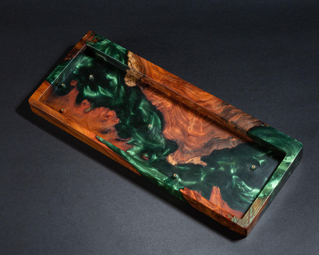 Green Resin and Wood Keyboard Case 3 Green Resin and Wood Keyboard Case