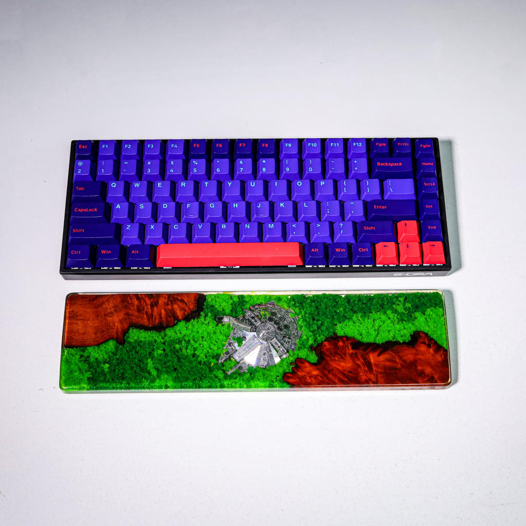 Star Wars Millennium Falcon Starship Wrist Rest 12 Star Wars Millennium Falcon Starship Wrist Rest