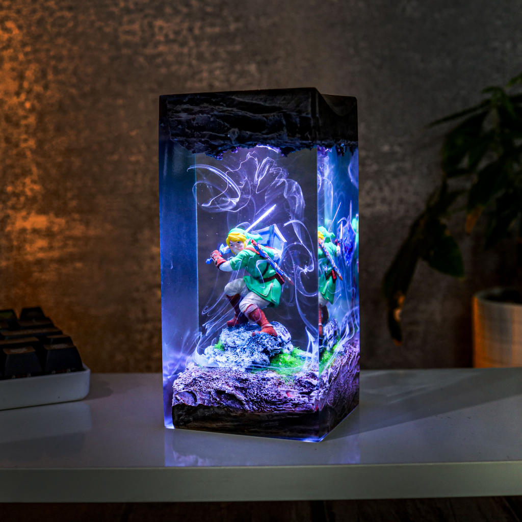 The Legend of Zelda Link Epoxy Lamp 6 The Legend of Zelda Link Epoxy Lamp