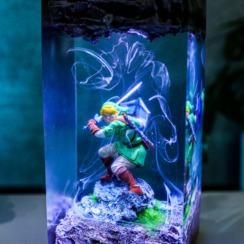 The Legend of Zelda Link Epoxy Lamp 8 The Legend of Zelda Link Epoxy Lamp