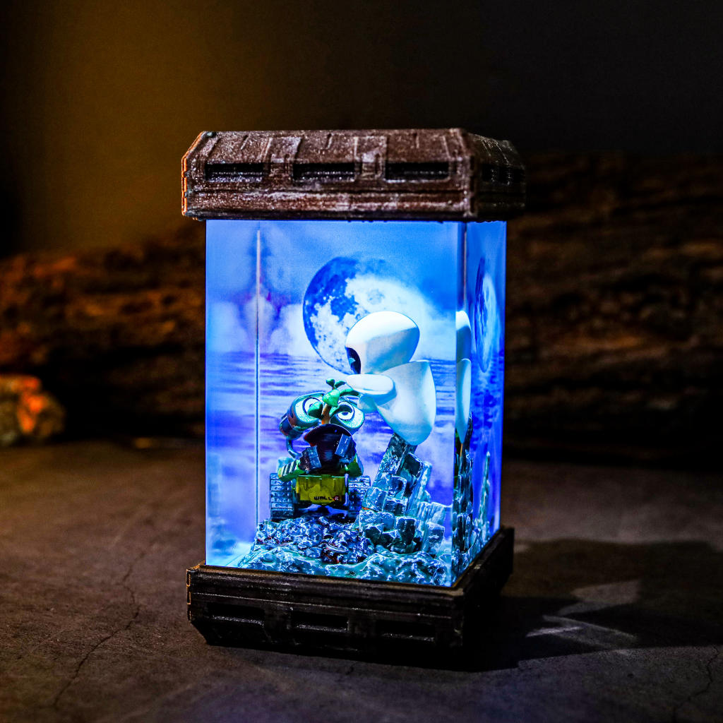 Wall-E and Eve Night Light 8 Wall-E and Eve Night Light