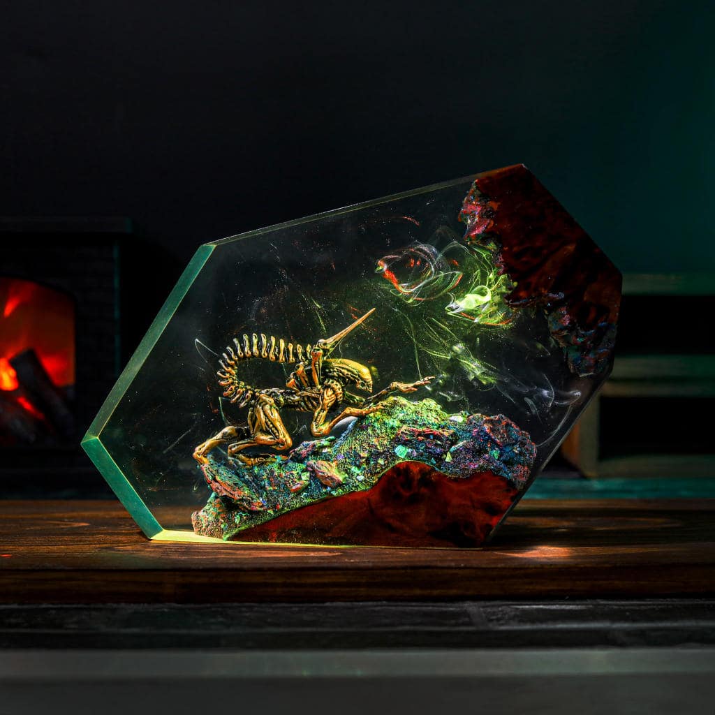 Alien Xenomorph Star Wars Epoxy Lamp Ver 3 1 Alien Xenomorph Star War Epoxy Lamp