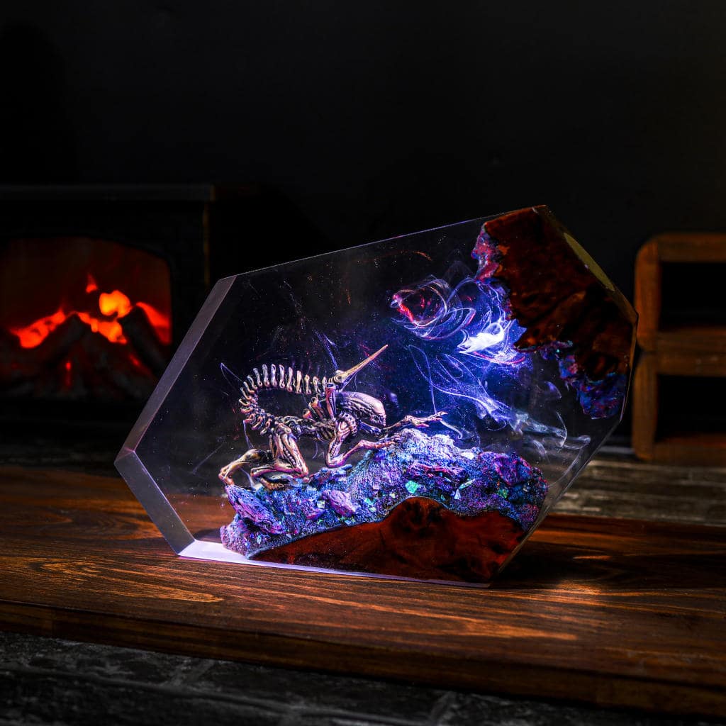 Alien Xenomorph Star Wars Epoxy Lamp Ver 3 6 Alien Xenomorph Star War Epoxy Lamp