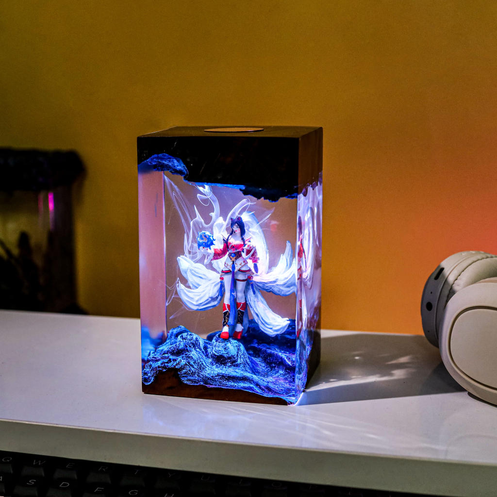 League of Legends Ahri Epoxy Lamp 5 League of Legends Ahri Epoxy Lamp