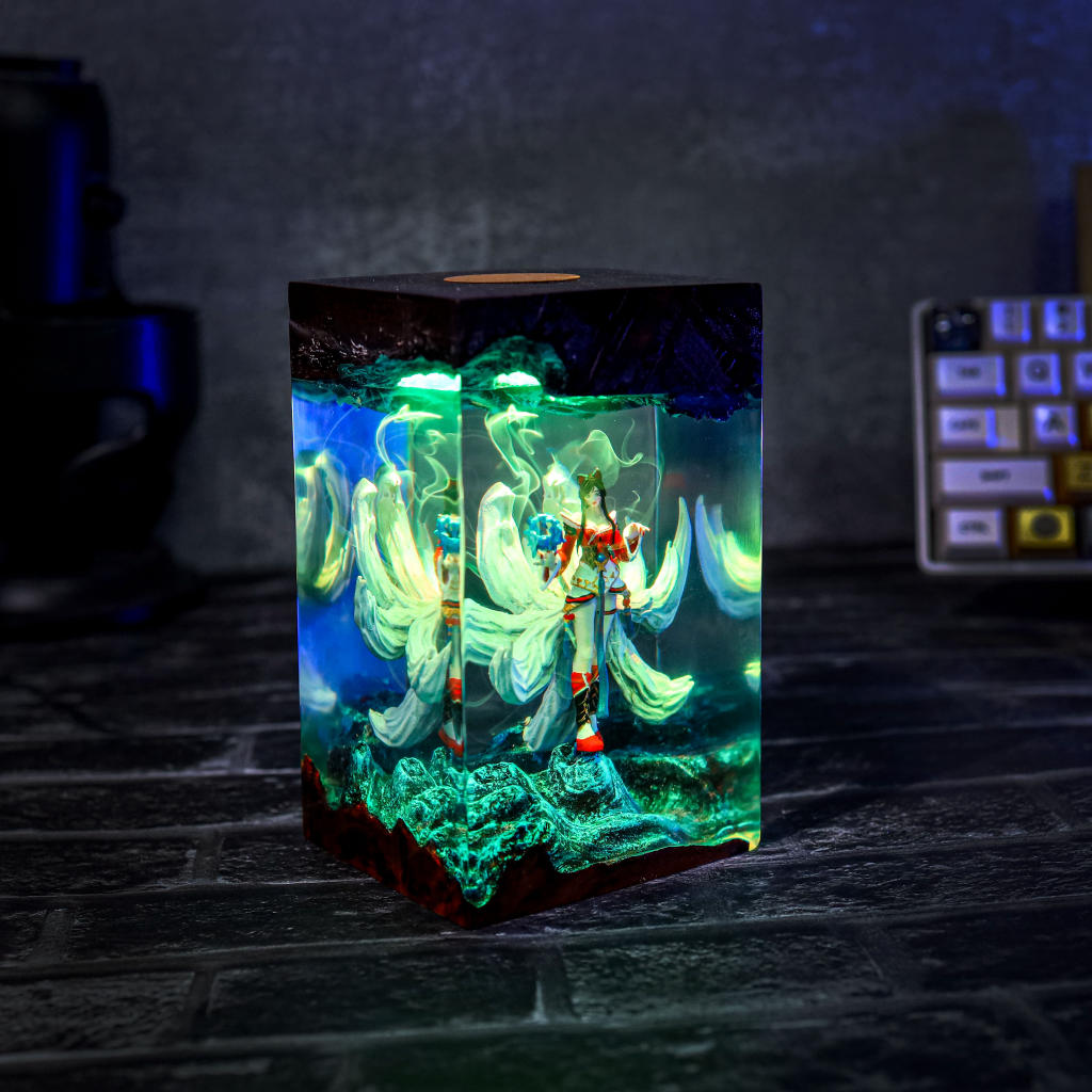 League of Legends Ahri Epoxy Lamp 9 League of Legends Ahri Epoxy Lamp