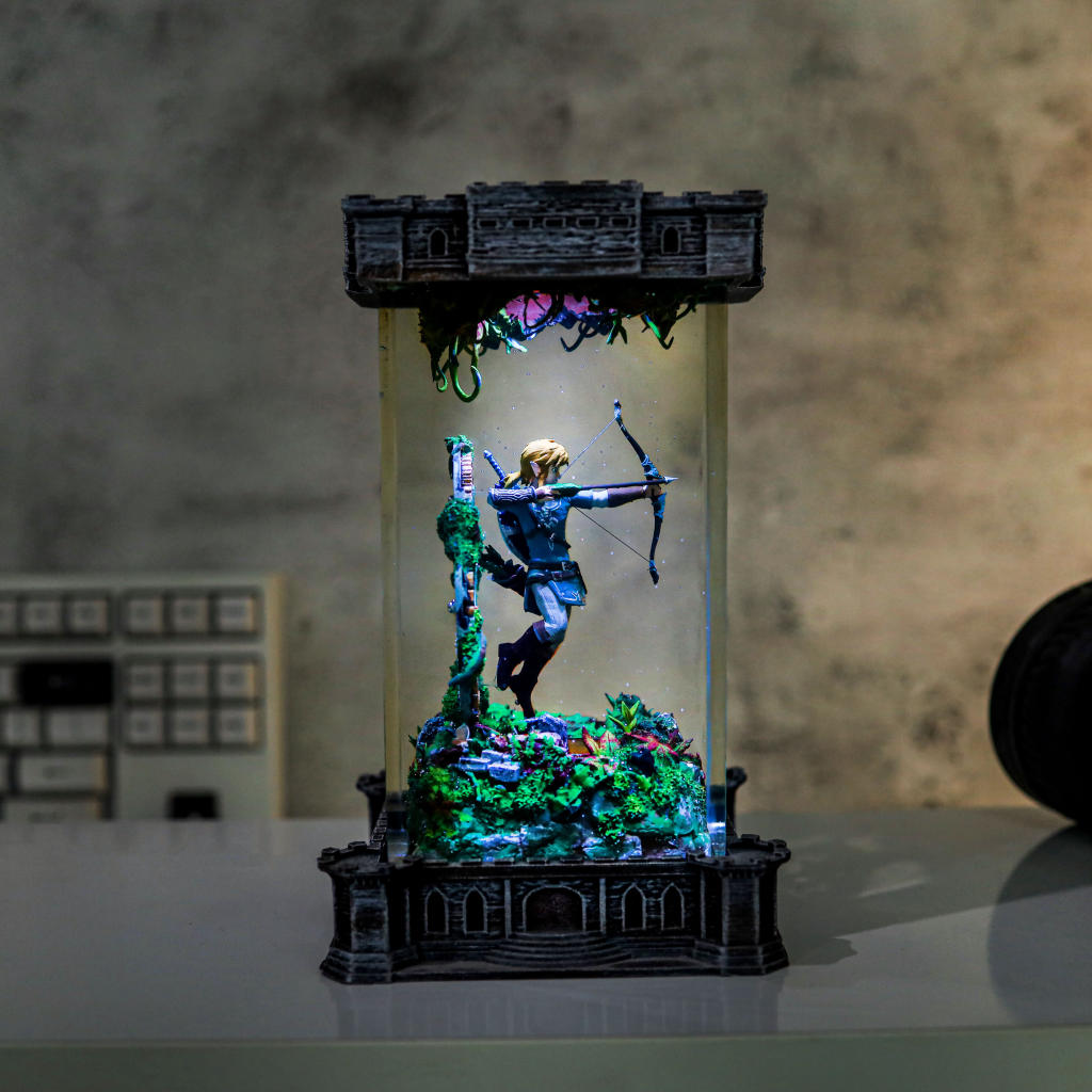 The Legend of Zelda Link Archer Amiibo Lamp 8 The Legend of Zelda Link Archer Amiibo Lamp