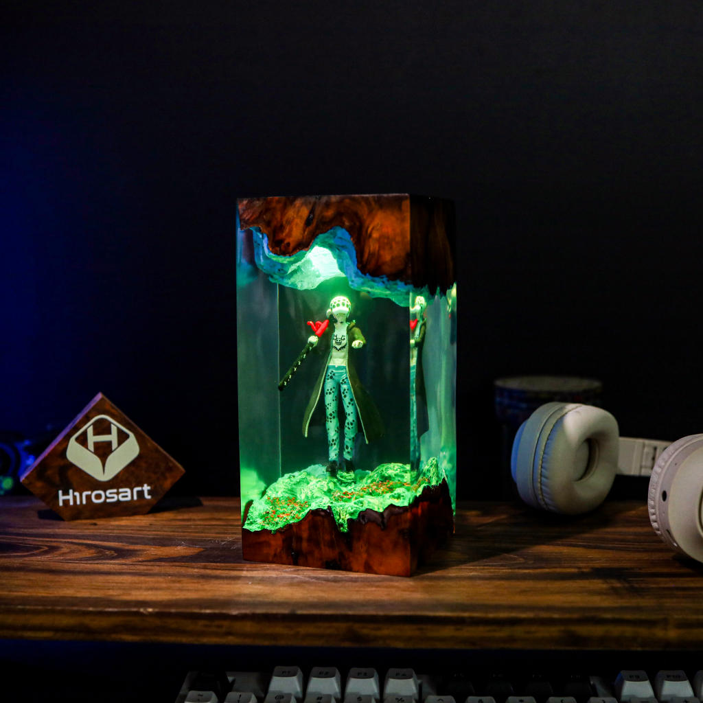 One Piece Trafalgar D. Water Law Lamp 1 One Piece Trafalgar D. Water Law Lamp