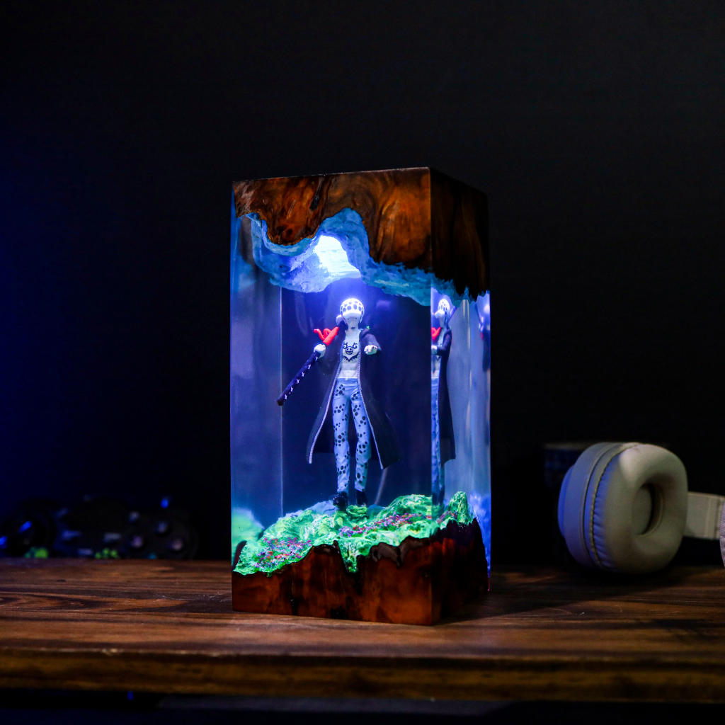 One Piece Trafalgar D. Water Law Lamp 3 One Piece Trafalgar D. Water Law Lamp