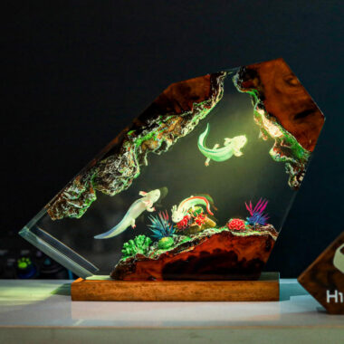 Swimming Axolotl Epoxy Lamp Ver 3