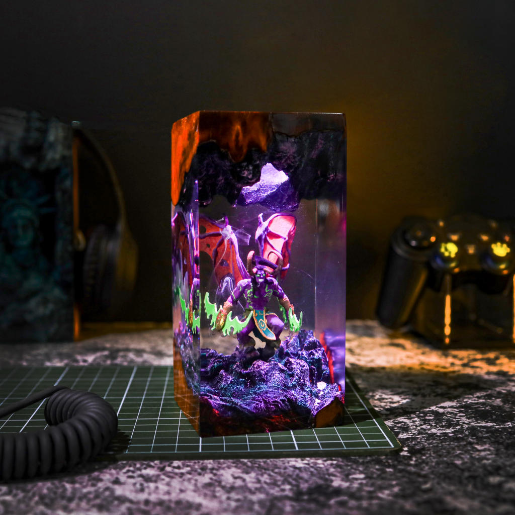 Games and Movies Blind Box Lamp 4 Illidan Stormrage Warcraft Night Light
