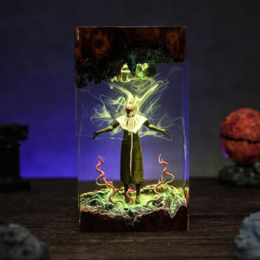 Reckless Aizen Pose Lamp